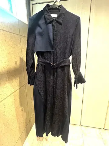 HARE 네이비 원피스