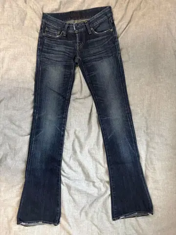 moussy 부츠컷 데님 23