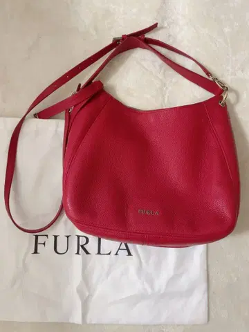 FURLA 빨간색 가죽 숄더백 수납 가방 포함
