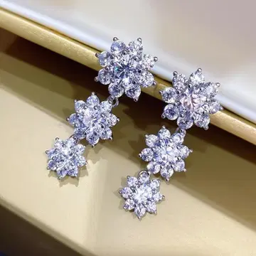 플라워 모티브 3연 롱 귀걸이 실버 결혼식 경사 반짝임 한국
