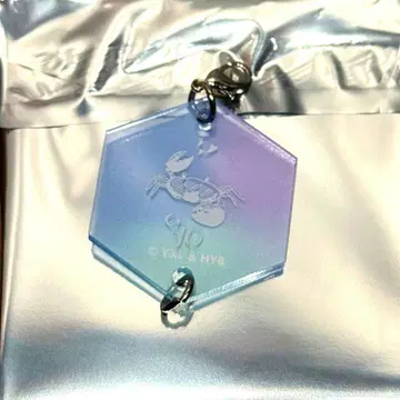 &TEAM Cafe 이어지는 아크릴 참 JO