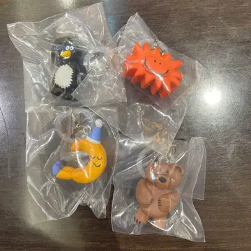 DAISUKE KONDO 메지루시 액세서리 곰 태양 펭귄 달