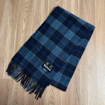 바버 머플러 블루 체크 무늬
