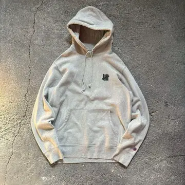 UNDEFEATED hoodie