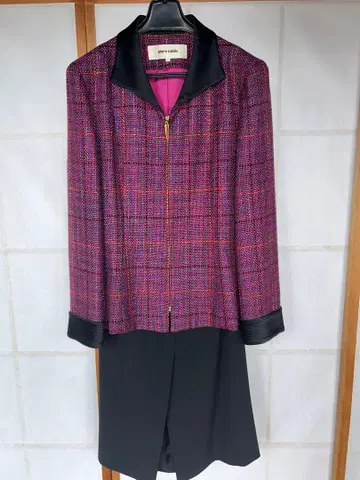 피에르 가르뎅 자켓과 스커트 세트 사이즈 11호