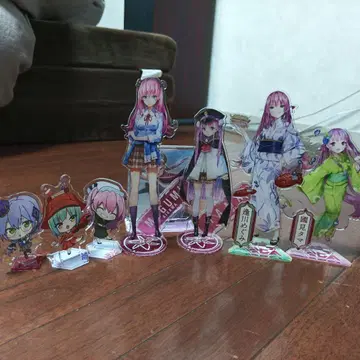 은퇴품 헤븐 번즈 레드 아크릴 스탠드 8개 세트