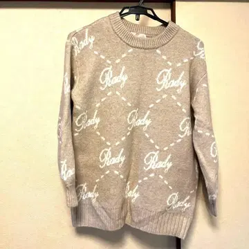 Ready 로고 긴팔 니트 스웨터 베이지