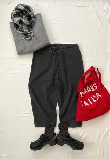 거의 미사용 prit 코튼 이지 와이드 팬츠 코쿤 차콜 신축성 있음