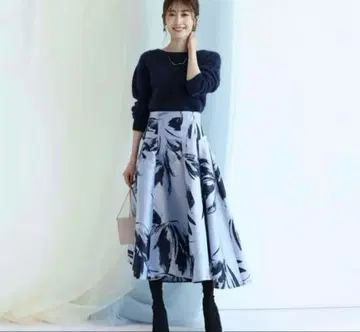 아푸와이저 리셰 꽃무늬 플레어 스커트