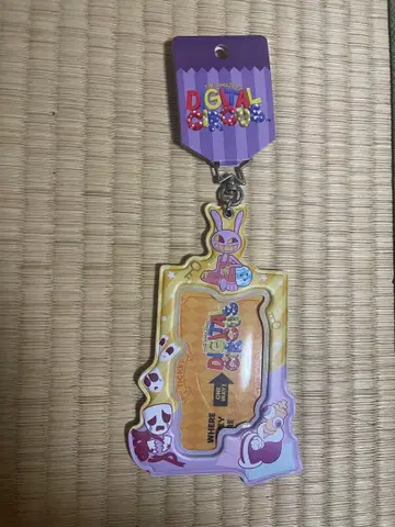 어메이징 디지털 서커스 PVC 패스 케이스 스트랩