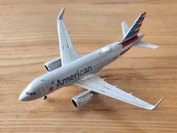 1/400 에어버스 A319 아메리칸 항공 N93003