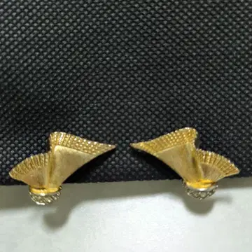 BEST 베스트 인터내셔널 귀찌