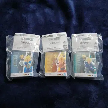 드래곤볼 가챠 SHFiguarts