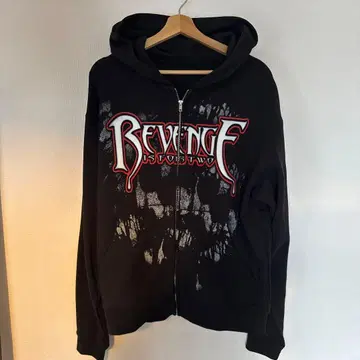 새상품 Revenge 블랙 지퍼 후드티