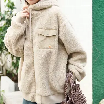 FRAK'S STORE 별주 보아 후디 미들 코트 25AW