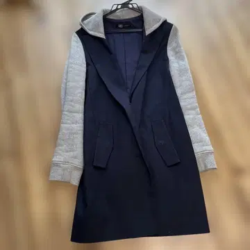 JET LOS ANGELES 후드 부착 롱 코트