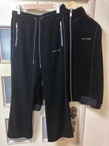 LAST NEST 벨벳 저지 세트 블랙 벨로아 셋업