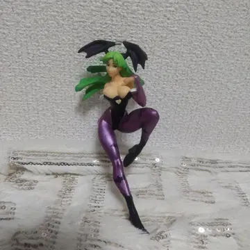 캡콤 피규어 +. 뱀파이어