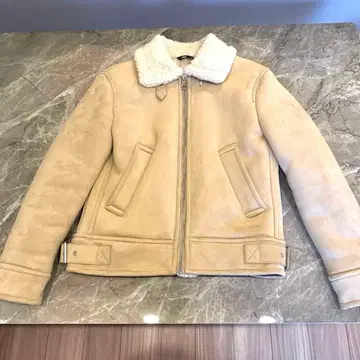 ZARA 무스탕 자켓 새상품급