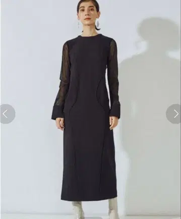 UN3D. 긴팔 롱 원피스