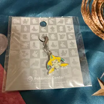 지라치 메탈 참 2012 포켓몬 센터