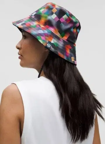 Lululemon 버킷햇 프라이드 S/M