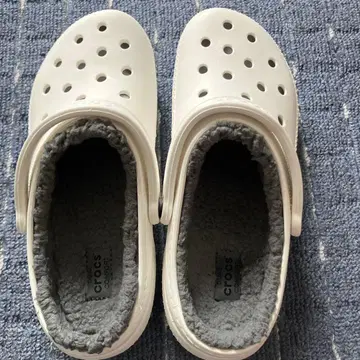 크록스 클래식 클로그 화이트