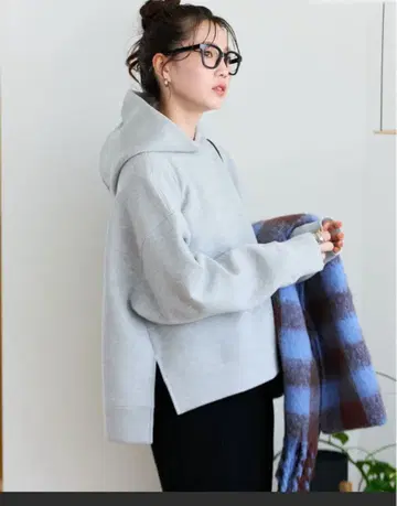 2025 새상품 FREAK'S STORE 종이상자 후드 맨투맨