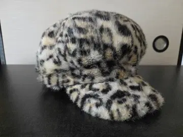 GRANCY 퍼 헌팅 캡 베이지