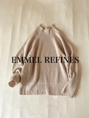 유나이티드 애로우즈 EMMEL REFINES 울 100% 리브 니트