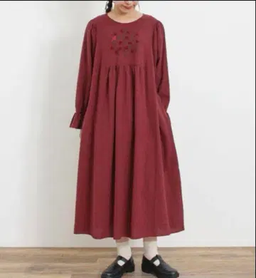 사만사 모스모스 마카베 앨리스 과일 패턴 자수 원피스