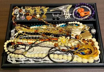 액세서리 버라이어티 세트 목걸이 귀걸이 브로치 팔찌 AK