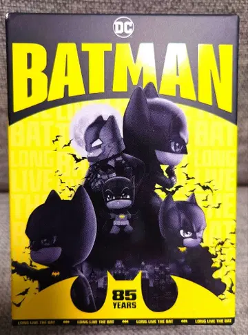 배트맨 85주년 피규어