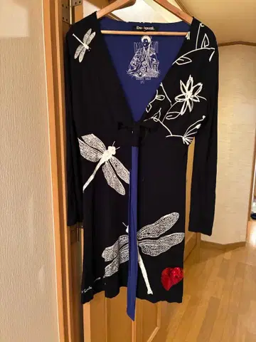Desigual 블랙 랩 드레스 L 사이즈