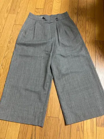 휴먼 우먼 그레이 와이드 팬츠