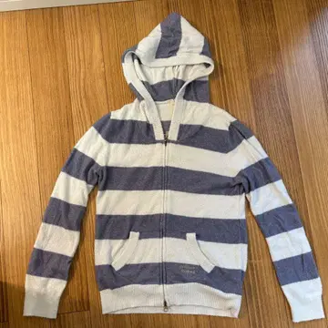 젤라또피케 보더 후드티