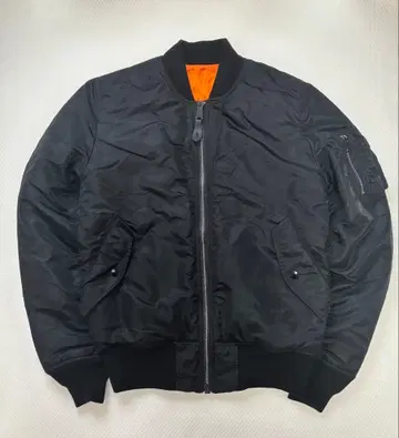 컨디션 최상 ALPHA MA-1 M 사이즈 블랙 플라이트 자켓