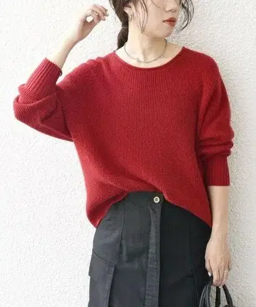 컨디션 최상 정가 1.1만 빨간색 컴팩트 울 보트넥 니트 풀오버