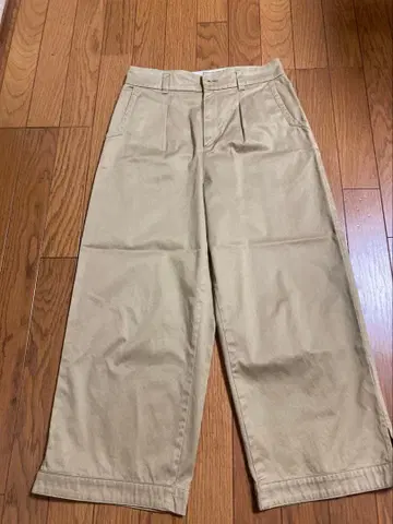 휴먼 우먼 베이지 치노 팬츠