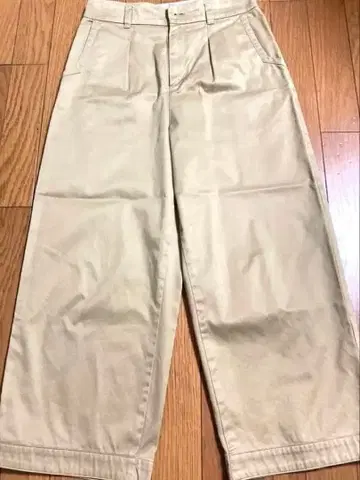 휴먼 우먼 베이지 치노 팬츠