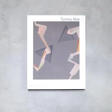 Tomma Abts 토마 아부츠 Phaidon