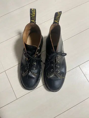 Dr. Martens 939