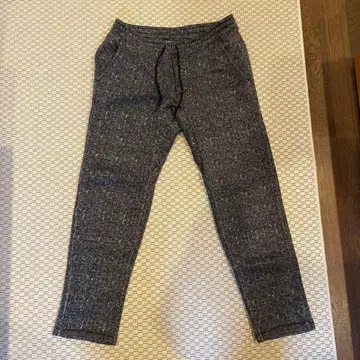 그레이 계열 플리스지 조거 팬츠