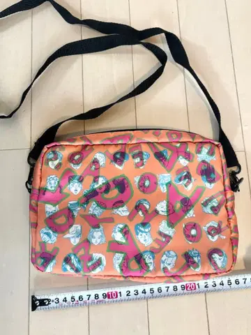 죠죠의 기묘한 모험 JOJO 아라키 히로히코 원화전 4부 숄더 파우치