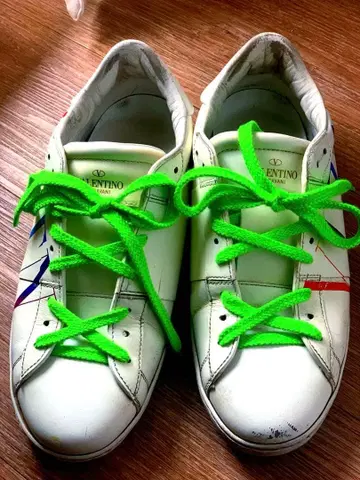 발렌티노 스니커즈 41 (26) VLTN