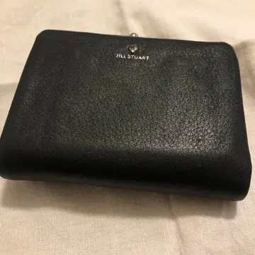 JILL STUART 블랙 가죽 접이식 지갑