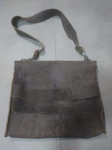 Incarnation 호스뱃 숄더백