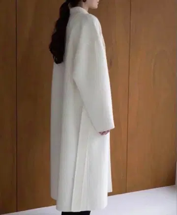 na.e 나에 화이트 롱 코트