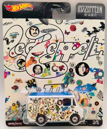 [ 새상품 ] 핫휠 프리미엄 레드 쳇셀린 컴뱃 메딕