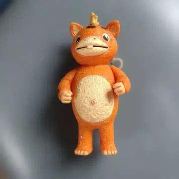 오렌지 컬러 괴수 부스카